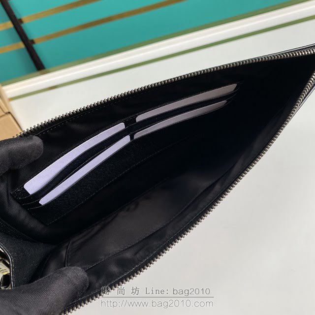 Gucci古馳包包 G家新款手包 625598 古奇克皮/克皮男士手拿包 gdj1402